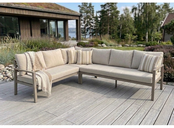 Hydra spisevinkel, Høyre 23 Champagne alu.ramme, beige puter 