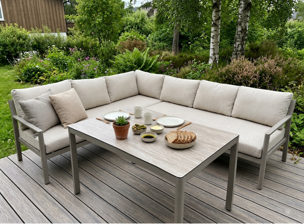 Hydra spisegruppe Høyre 23 Sofa + bord, Champagne alu. ramme 