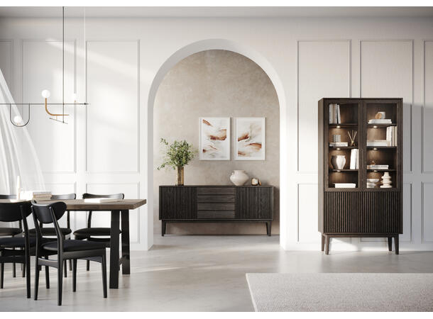 Broholm skjenk m/lameller, 183x81x40 cm Røkt eik, treben 