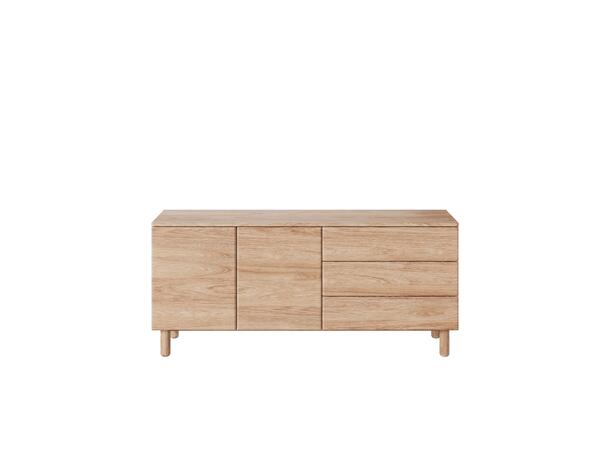 Casø Lindholm skjenk 180x80x44 cm Naturoljet eik 