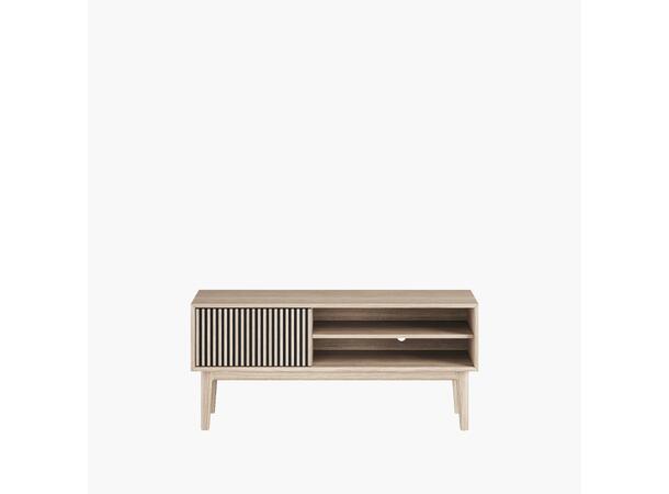 Casø Broholm TV-benk m/lameller 124x55x35 cm, Hvitpigmentert eik, treben 
